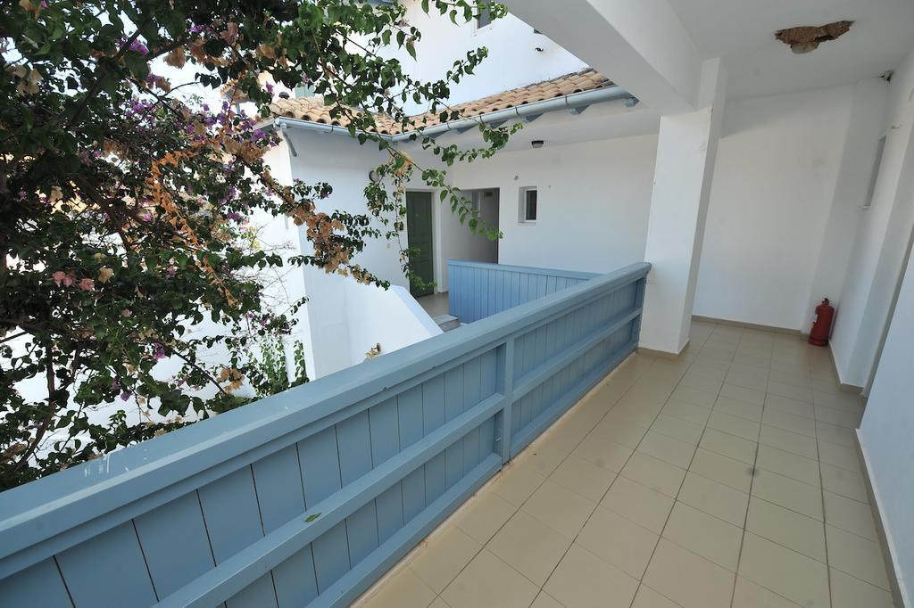 Hotel Ayios Nikitas Ngoại thất bức ảnh