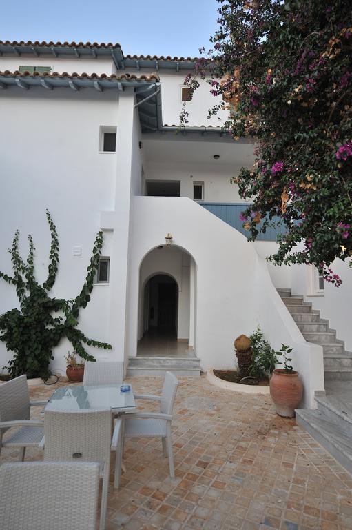 Hotel Ayios Nikitas Ngoại thất bức ảnh
