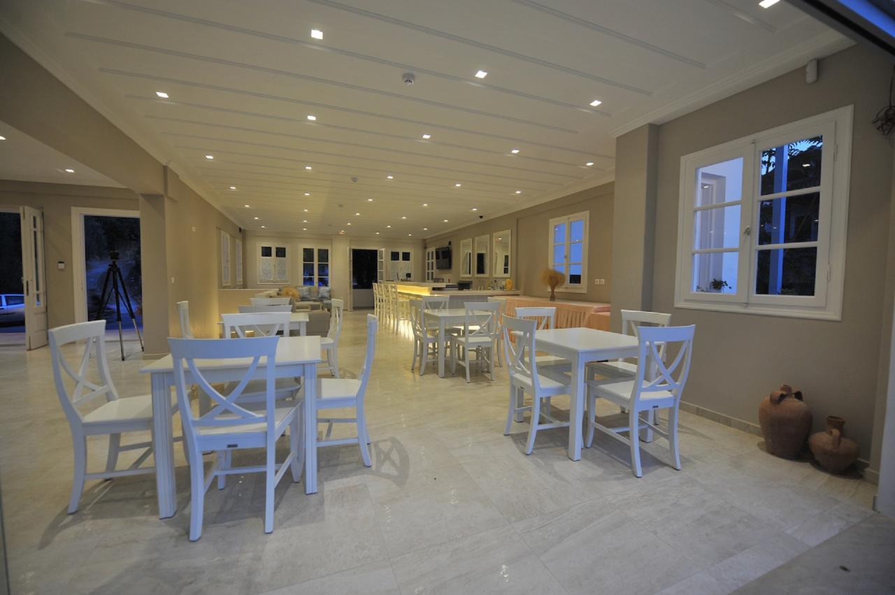 Hotel Ayios Nikitas Ngoại thất bức ảnh